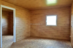 pokoj-w-drewnianym-domu