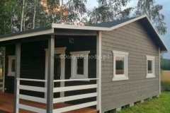 szary nowoczesny domek drewniany